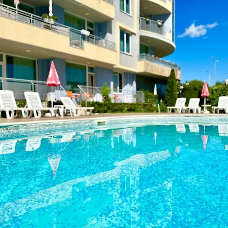 Appartement Favorit - Menada *