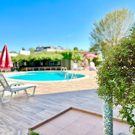 Favorit - Menada Apartmán Sluneční pobřeží