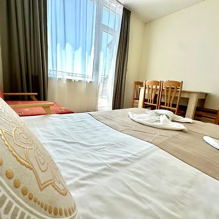 Favorit - Menada Apartmán Sluneční pobřeží
